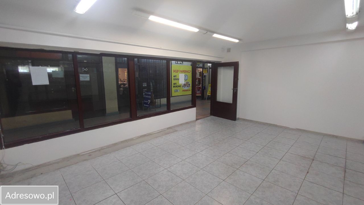 Lokal Białystok Dziesięciny, ul. Generała Józefa Hallera. Zdjęcie 3