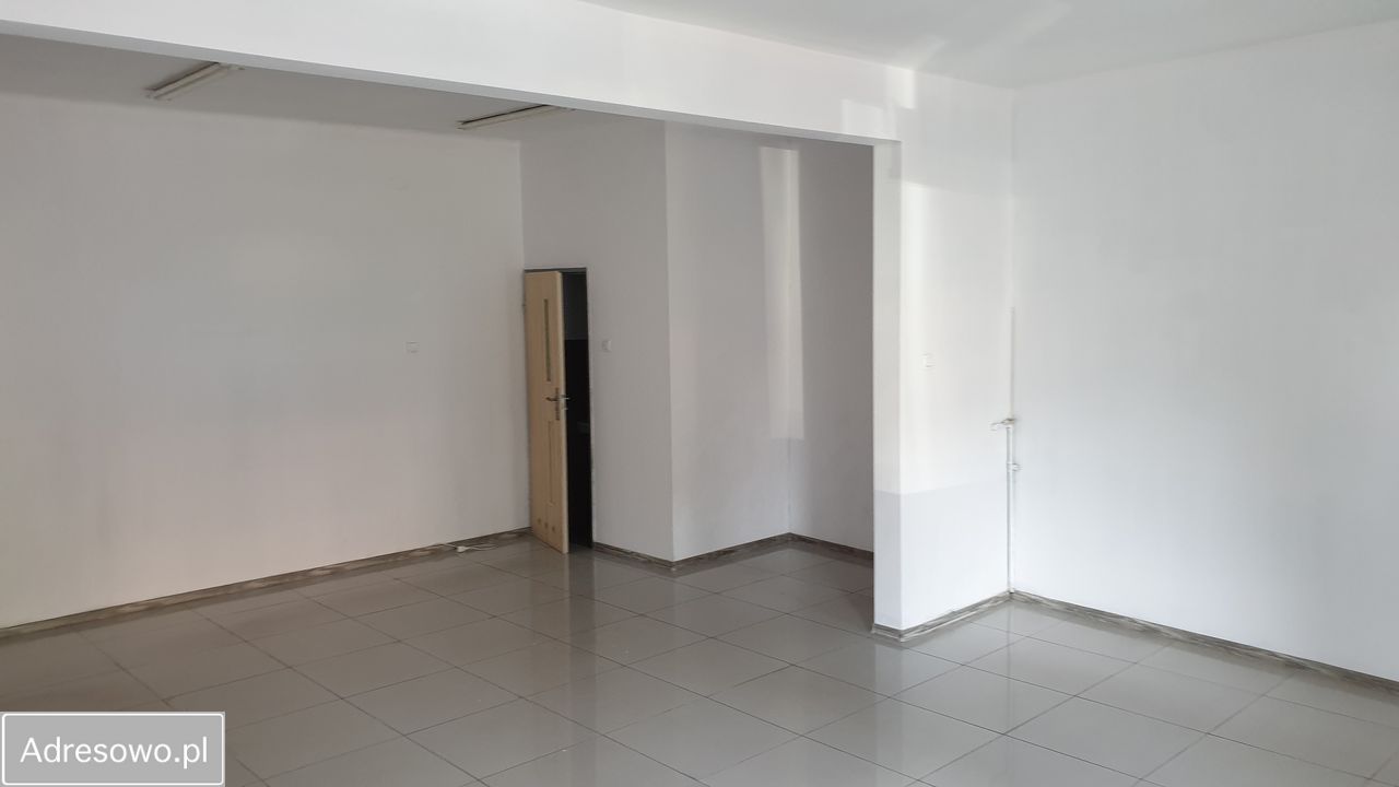 Lokal Kłobuck, ul. 3 Maja. Zdjęcie 4