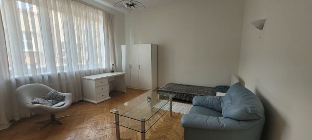 Mieszkanie 3-pokojowe Łódź Śródmieście, ul. Prezydenta Gabriela Narutowicza. Zdjęcie 3