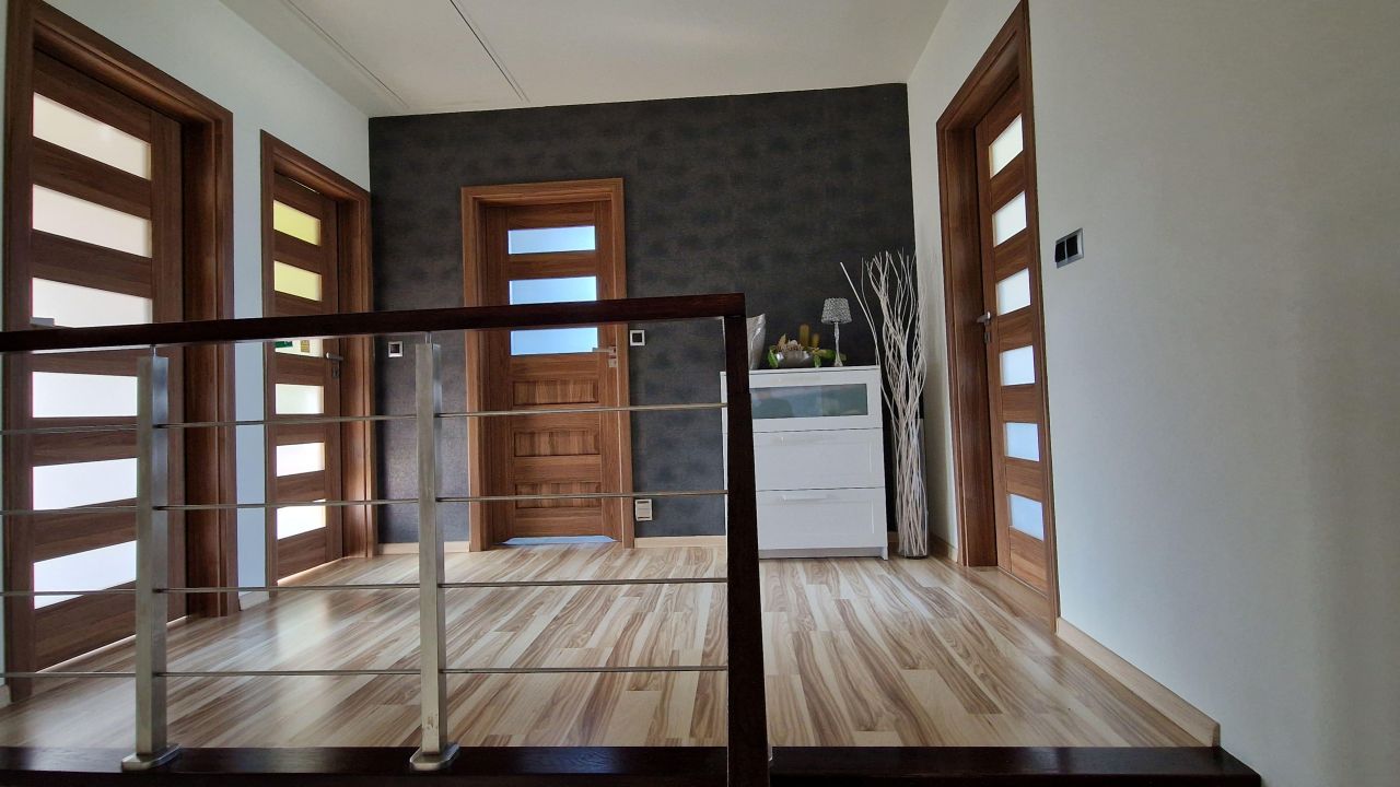 dom wolnostojący, 5 pokoi Jaworze Jaworze Górne, ul. Brzoskwiniowa. Zdjęcie 16