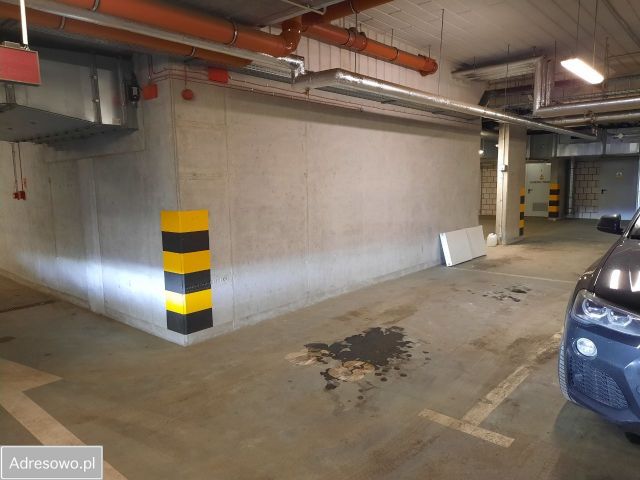 Garaż/miejsce parkingowe Kraków Podgórze, ul. Tadeusza Romanowicza. Zdjęcie 1