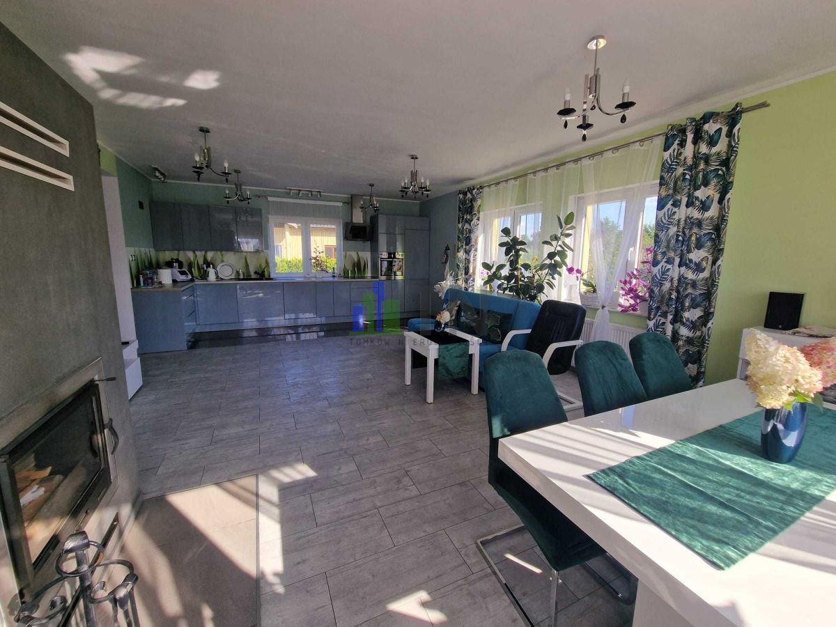 dom wolnostojący, 4 pokoje Czernica. Zdjęcie 8