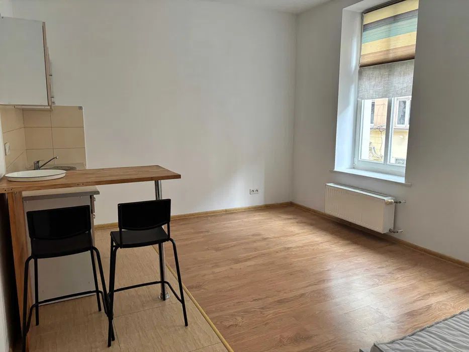 Mieszkanie 1-pokojowe Katowice Śródmieście, ul. Staromiejska. Zdjęcie 1