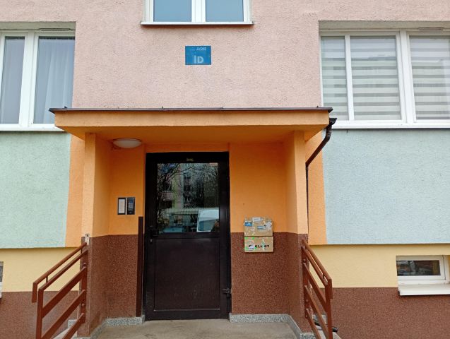 Mieszkanie 2-pokojowe Dzierżoniów, os. Jasne. Zdjęcie 1