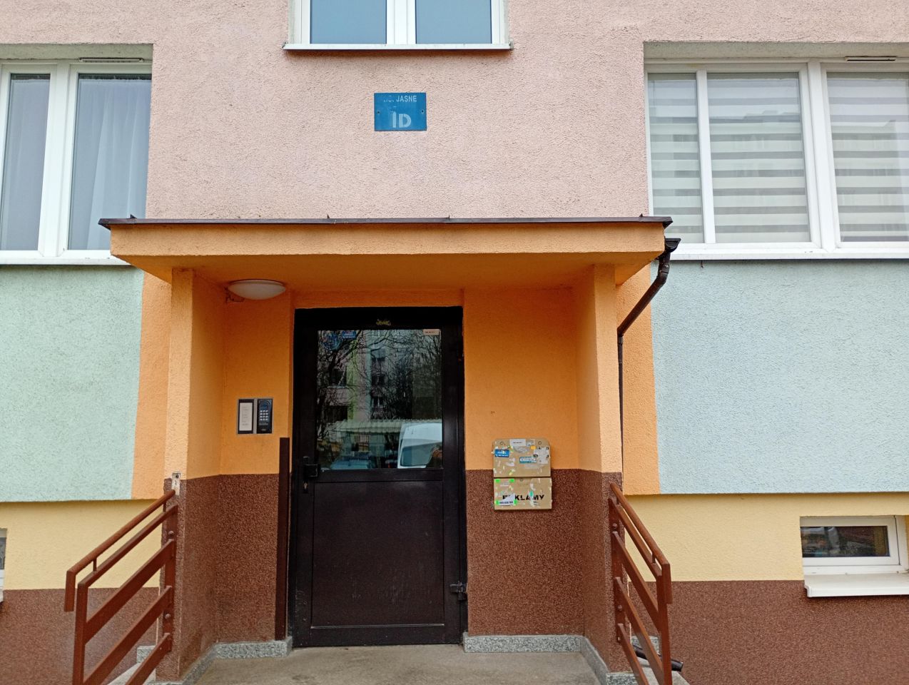 Mieszkanie 2-pokojowe Dzierżoniów, os. Jasne. Zdjęcie 1