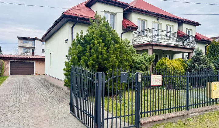 dom wolnostojący, 7 pokoi Sierpc, ul. Dworcowa