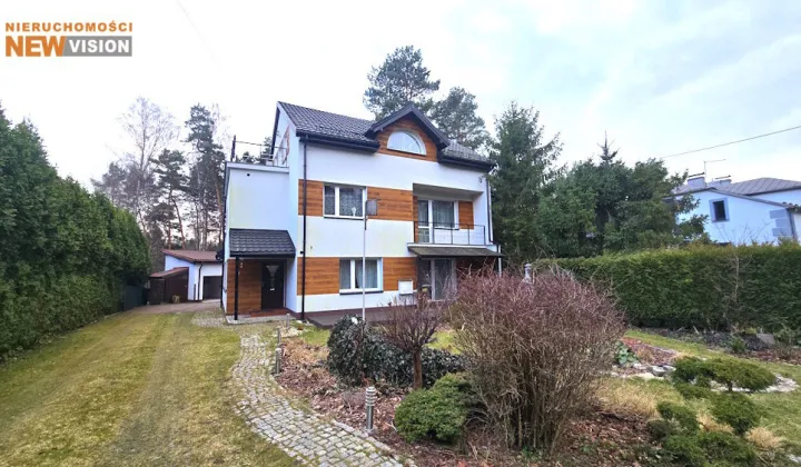 dom wolnostojący, 6 pokoi Żarki-Letnisko