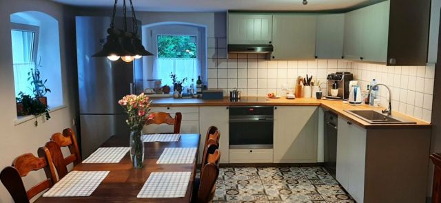 dom wolnostojący, 5 pokoi Chmieleń. Zdjęcie 8