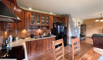 dom wolnostojący, 7 pokoi Libertów