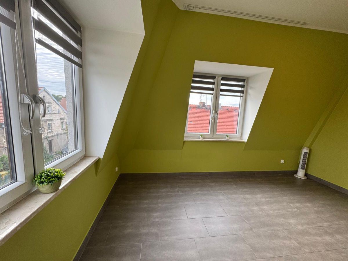 Mieszkanie 3-pokojowe Żerniki Wrocławskie, ul. Kolejowa. Zdjęcie 16