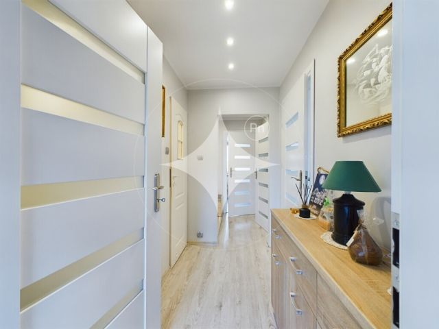 Mieszkanie 4-pokojowe Sorkwity, ul. Szkolna. Zdjęcie 11