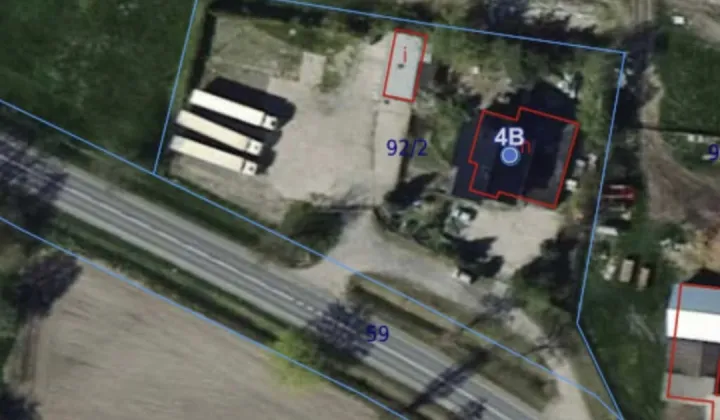 dom wolnostojący, 8 pokoi Nowy Adamów