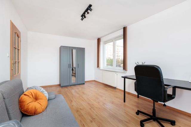 Mieszkanie 3-pokojowe Kraków Podgórze, ul. Czerwone Maki. Zdjęcie 3