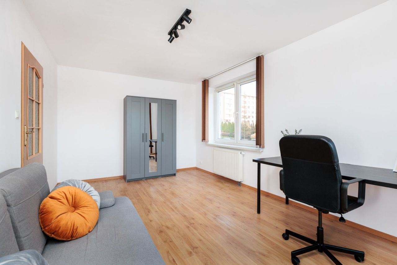 Mieszkanie 3-pokojowe Kraków Podgórze, ul. Czerwone Maki. Zdjęcie 3