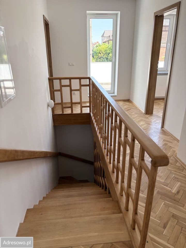 dom wolnostojący, 7 pokoi Wrocław Krzyki, ul. Ratajów. Zdjęcie 3
