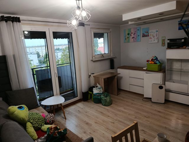 Mieszkanie 3-pokojowe Strzelce Opolskie, ul. Klonowa. Zdjęcie 1