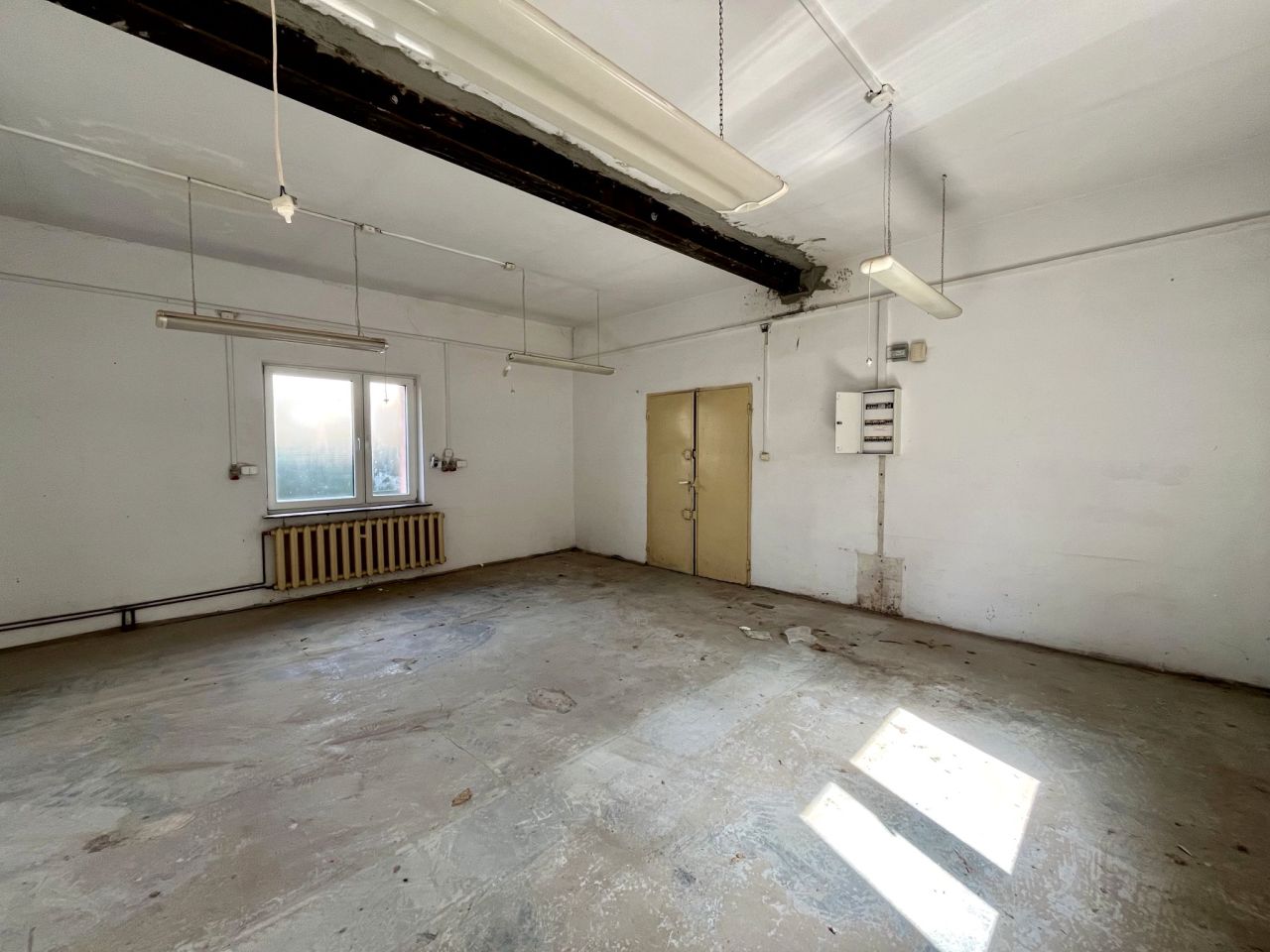 Lokal Bezrzecze, ul. Nowowiejska. Zdjęcie 13