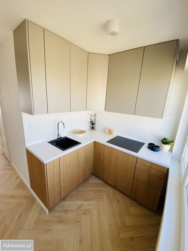 Mieszkanie 3-pokojowe Pabianice. Zdjęcie 3