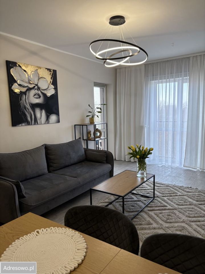 Mieszkanie 3-pokojowe Warszawa Włochy, ul. ks. Juliana Chrościckiego. Zdjęcie 1