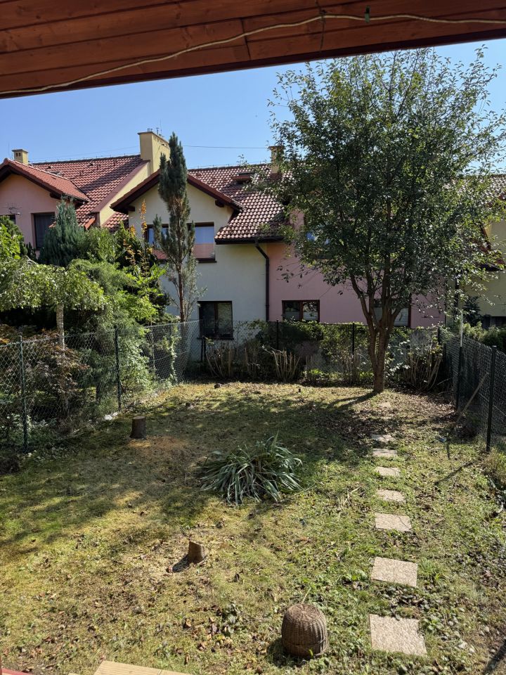 dom szeregowy, 4 pokoje Bielsko-Biała Hałcnów, ul. Józefa Braka. Zdjęcie 10