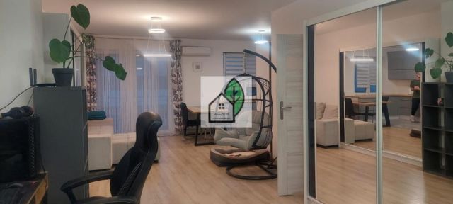 Mieszkanie 4-pokojowe Wola Mrokowska. Zdjęcie 2