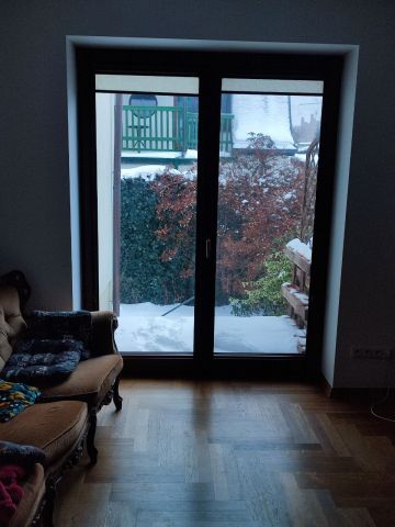 dom wolnostojący, 8 pokoi Łomianki, ul. Gościńcowa. Zdjęcie 1