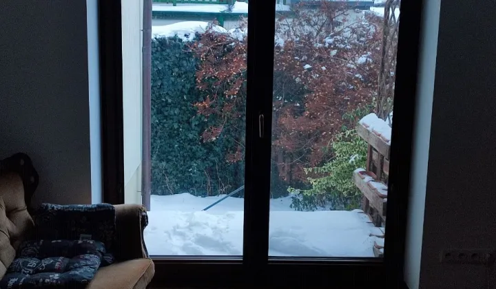 dom wolnostojący, 8 pokoi Łomianki, ul. Gościńcowa