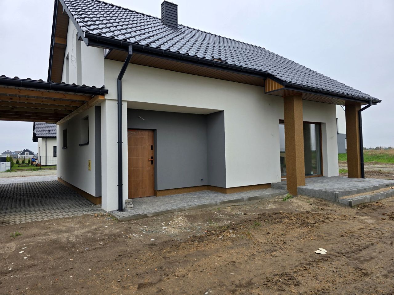 dom wolnostojący, 4 pokoje Mączniki. Zdjęcie 10