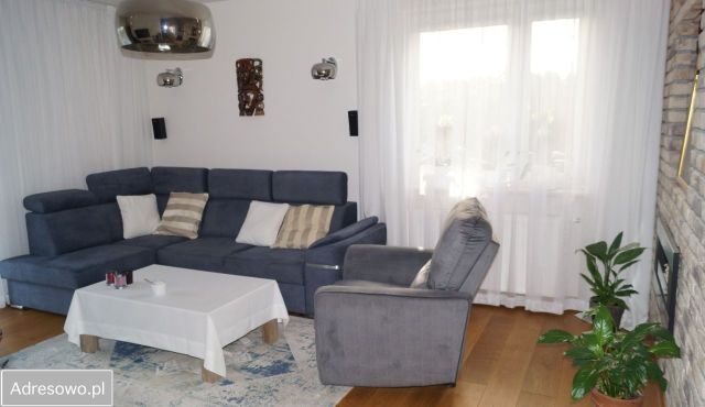 Mieszkanie 3-pokojowe Ząbki, ul. Powstańców. Zdjęcie 1