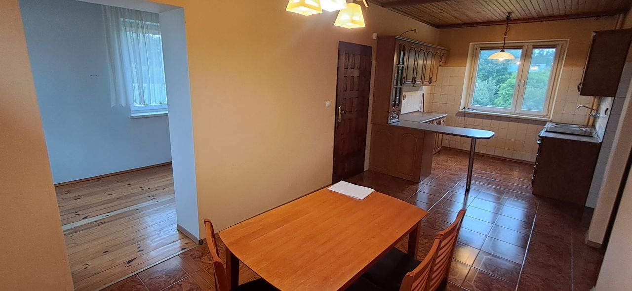 dom wolnostojący, 14 pokoi Wieszowa, ul. Tarnogórska. Zdjęcie 11