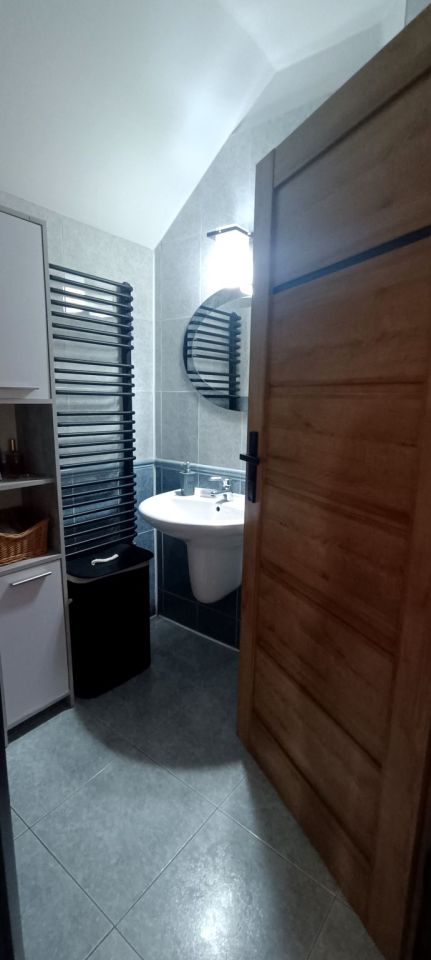 dom wolnostojący, 12 pokoi Kozy Centrum, ul. Krakowska. Zdjęcie 16