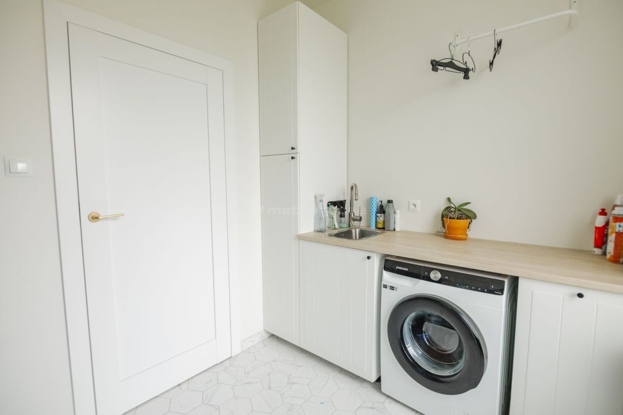 dom wolnostojący, 4 pokoje Jadwisin. Zdjęcie 23