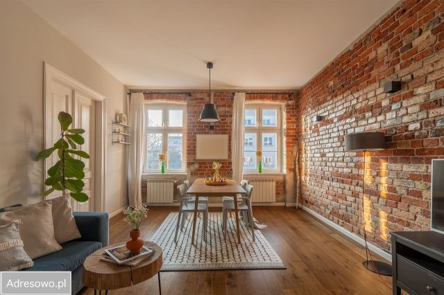 Mieszkanie 2-pokojowe Warszawa Śródmieście, ul. Hoża. Zdjęcie 1