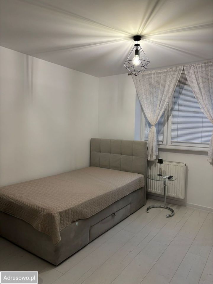Mieszkanie 3-pokojowe Chrzanów Centrum, ul. Henryka Sienkiewicza. Zdjęcie 11