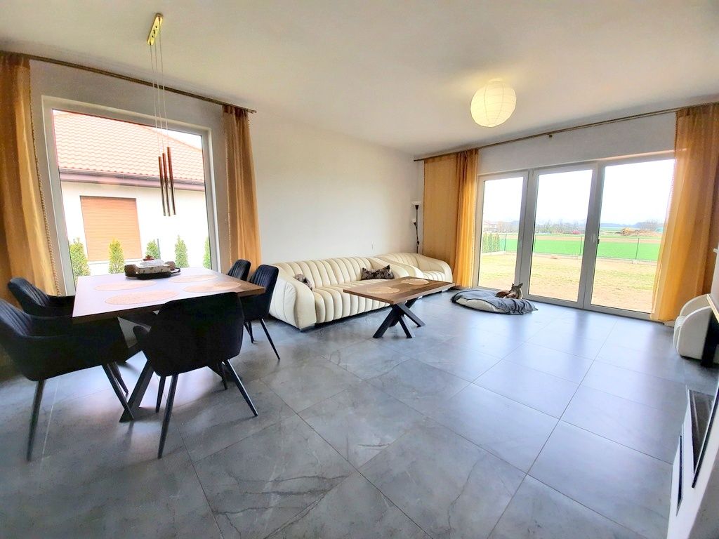 dom wolnostojący, 4 pokoje Poniatowice. Zdjęcie 6