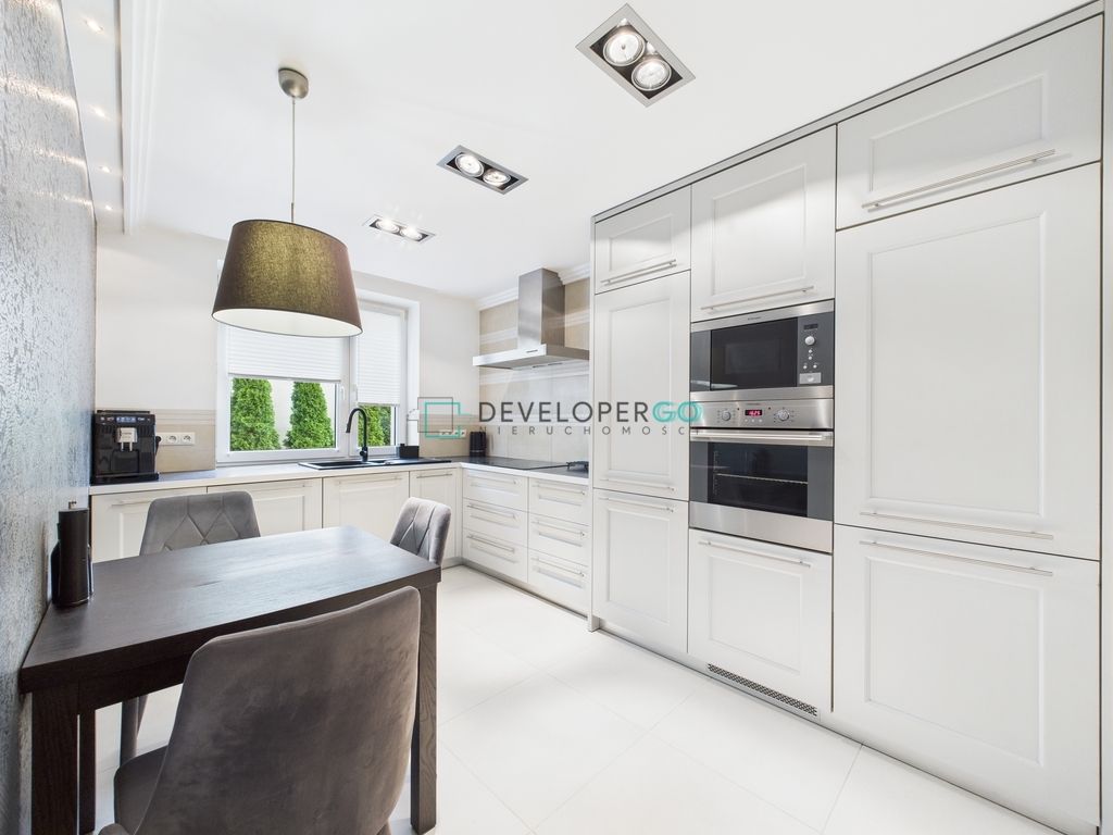 dom wolnostojący, 5 pokoi Białystok, ul. Pozioma