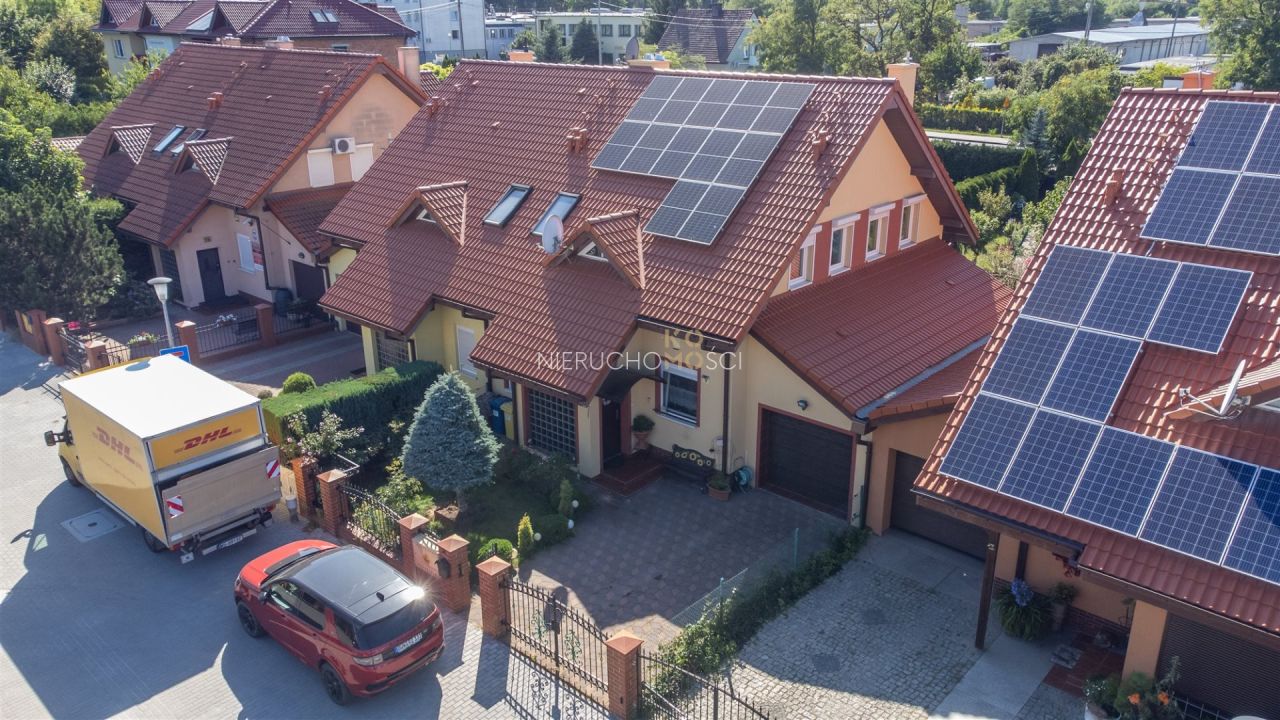 dom szeregowy, 4 pokoje Wołów, ul. Zaułek Zielony. Zdjęcie 2