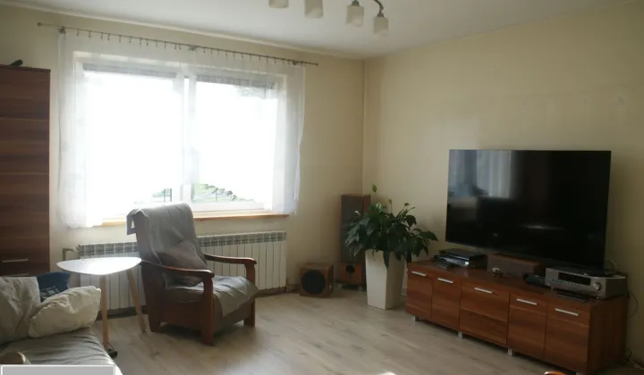 dom wolnostojący, 3 pokoje Dobroń