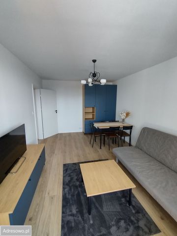 Mieszkanie 2-pokojowe Warszawa Gocław, ul. Ostrobramska. Zdjęcie 1