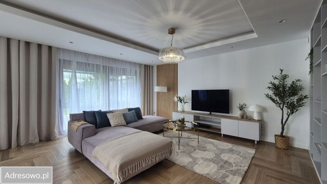 bliźniak, 7 pokoi Bielany Wrocławskie, ul. Modrzewiowa. Zdjęcie 1