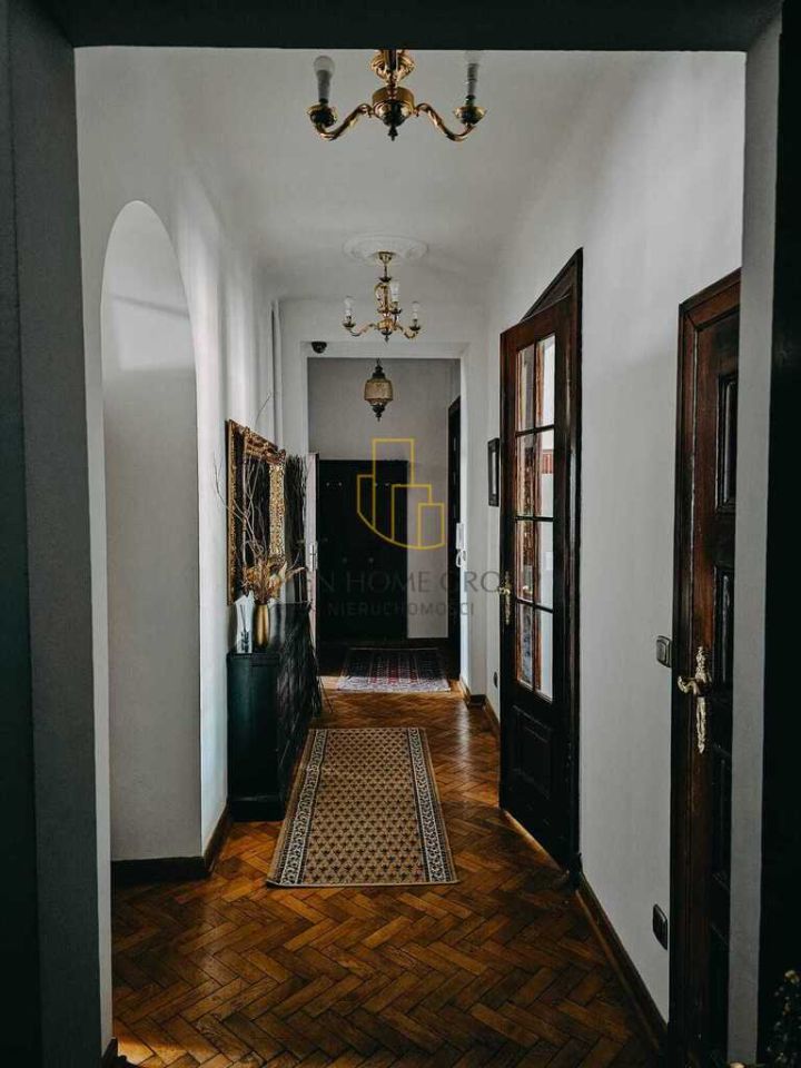 Mieszkanie 3-pokojowe Warszawa, ul. Chmielna. Zdjęcie 3