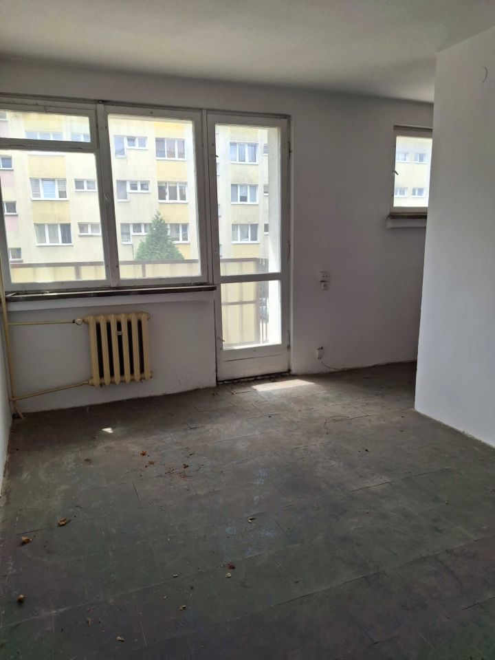 Mieszkanie 4-pokojowe Konin, ul. Powstańców Styczniowych. Zdjęcie 1