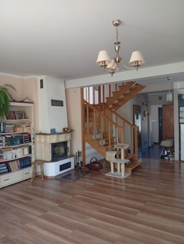 bliźniak, 5 pokoi Łazy, al. Krakowska. Zdjęcie 1