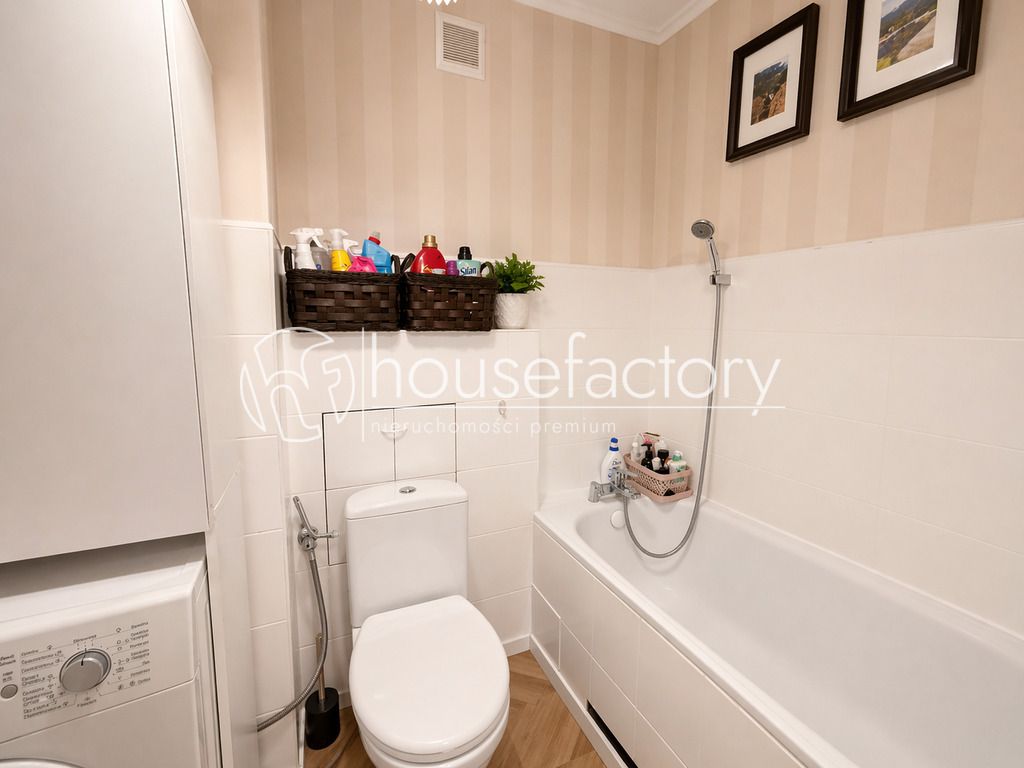 Mieszkanie 1-pokojowe Łódź Dąbrowa. Zdjęcie 3