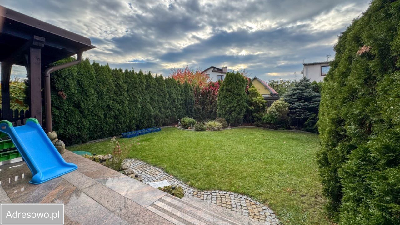 dom szeregowy, 6 pokoi Oława, ul. Adama Mickiewicza. Zdjęcie 12