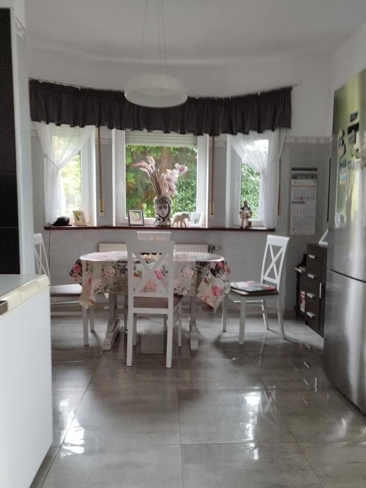 dom wolnostojący, 7 pokoi Karpacz, ul. Komuny Paryskiej. Zdjęcie 11