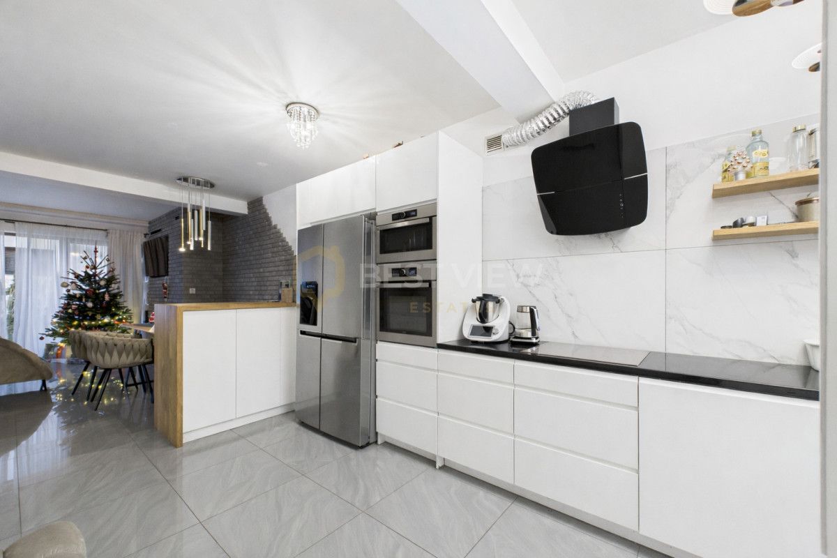 dom szeregowy, 5 pokoi Łomianki Dolne, ul. Kościelna Droga. Zdjęcie 7