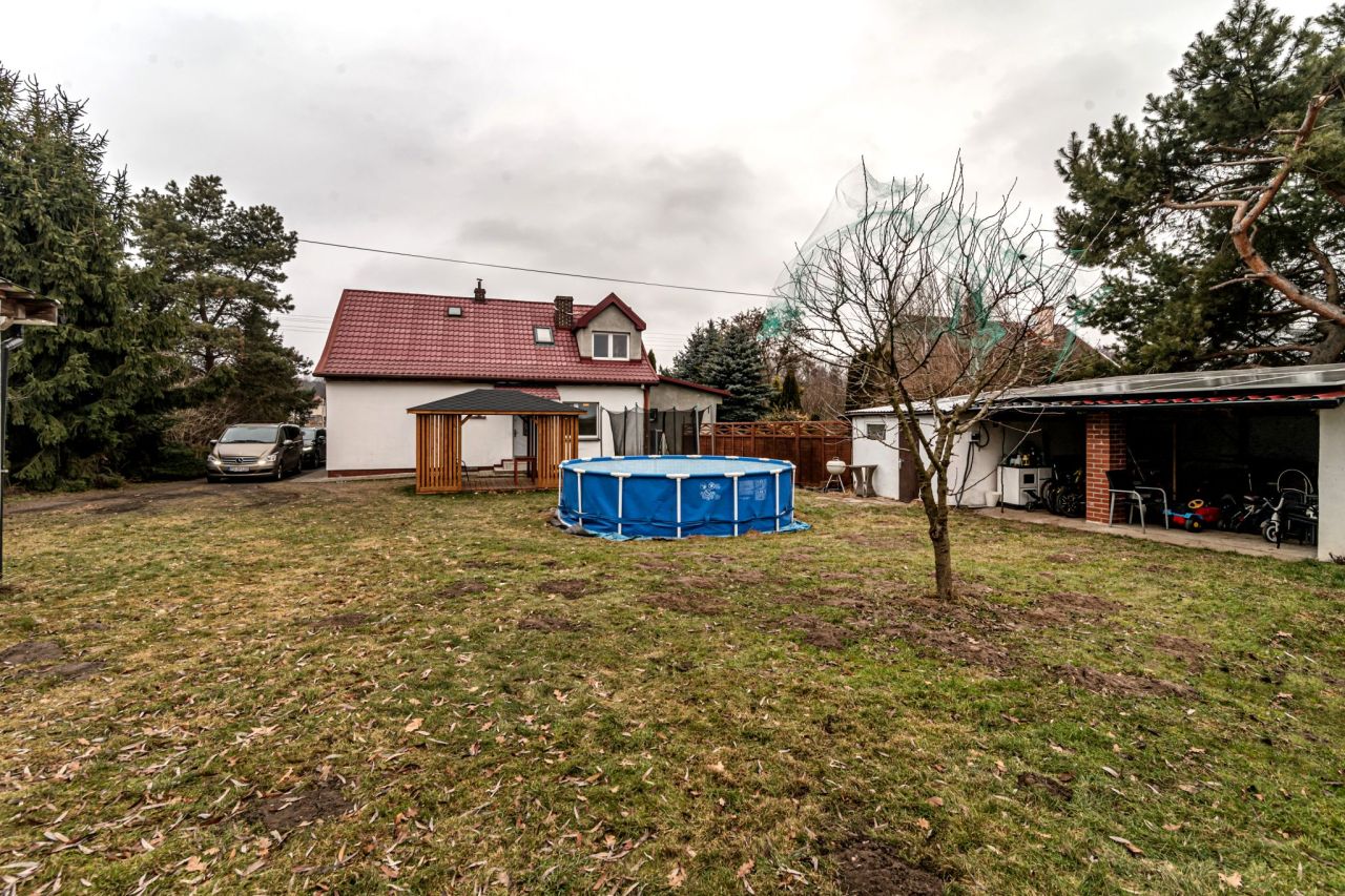 dom wolnostojący, 7 pokoi Stradów. Zdjęcie 1