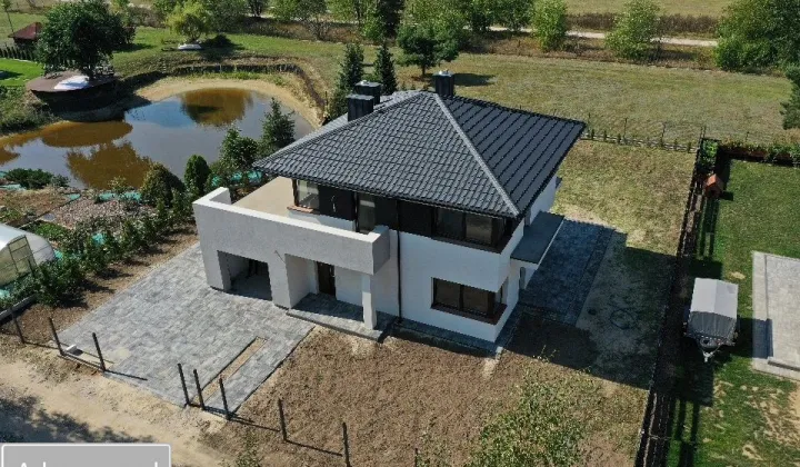 dom wolnostojący, 4 pokoje Jesionka