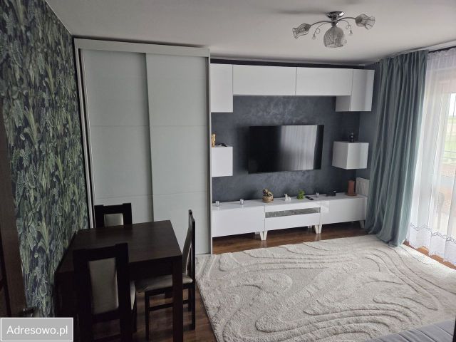 Mieszkanie 3-pokojowe Oława, ul. Jarosława Iwaszkiewicza. Zdjęcie 1